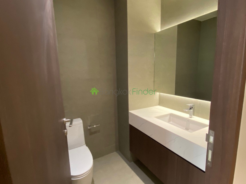 Address not available!, 3 Bedrooms Bedrooms, ,3 BathroomsBathrooms,Apartment,For Rent,Raveevan Space,Sukhumvit-Phrom Phong,7403