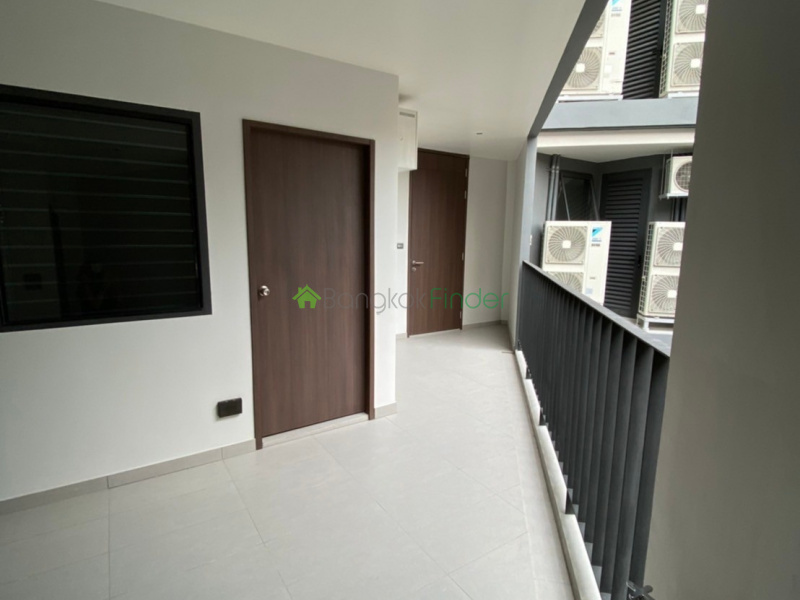 Address not available!, 3 Bedrooms Bedrooms, ,3 BathroomsBathrooms,Apartment,For Rent,Raveevan Space,Sukhumvit-Phrom Phong,7403