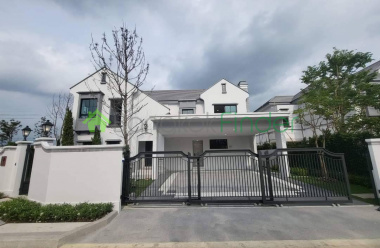 Rama 9, Bangkok, Thailand, 4 Bedrooms Bedrooms, ,5 BathroomsBathrooms,House,For Rent,7410 Rama 9, Bangkok, Thailand, 4 Bedrooms Bedrooms, ,5 BathroomsBathrooms,House,For Rent,7410