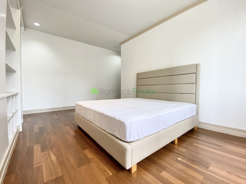 Sukhumvit Thonglor, Thonglor, Bangkok, Thailand, 2 Bedrooms Bedrooms, ,2 BathroomsBathrooms,Apartment,For Rent,KC Court,Sukhumvit Thonglor,7421