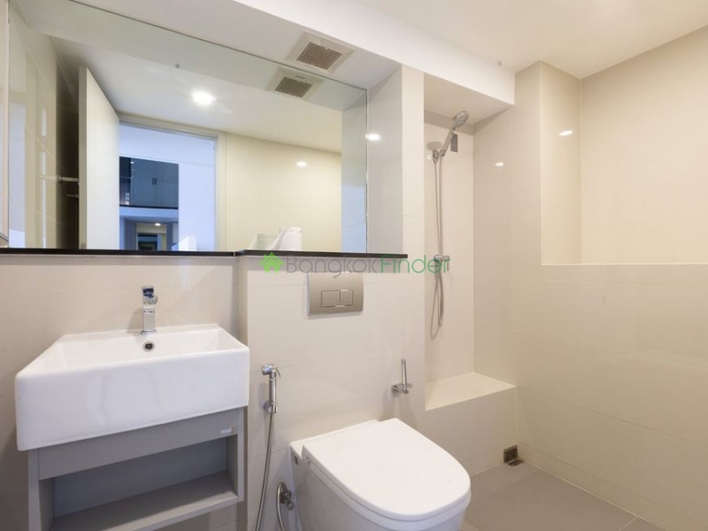 Sathorn, Bangkok, Thailand, 1 Bedroom Bedrooms, ,1 BathroomBathrooms,Condo,For Rent,KnightsBridge Prime Sathorn,7431