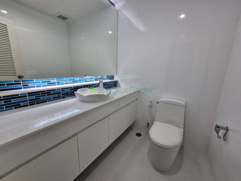 Sathorn, Sathorn, Bangkok, Thailand, 3 Bedrooms Bedrooms, ,4 BathroomsBathrooms,Condo,For Rent,Baan Suanplu,Sathorn,7434