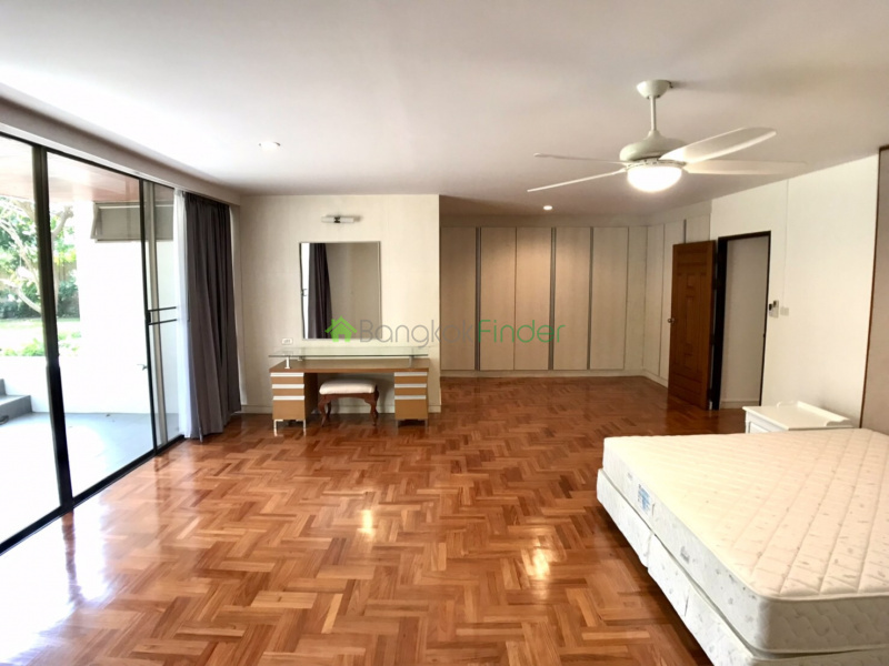 Asoke, Bangkok, Thailand, 4 Bedrooms Bedrooms, ,5 BathroomsBathrooms,Condo,For Rent,Dera Mansion,7438