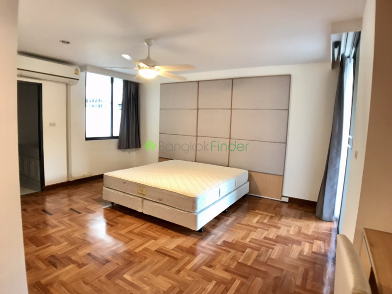 Asoke, Bangkok, Thailand, 4 Bedrooms Bedrooms, ,5 BathroomsBathrooms,Condo,For Rent,Dera Mansion,7438