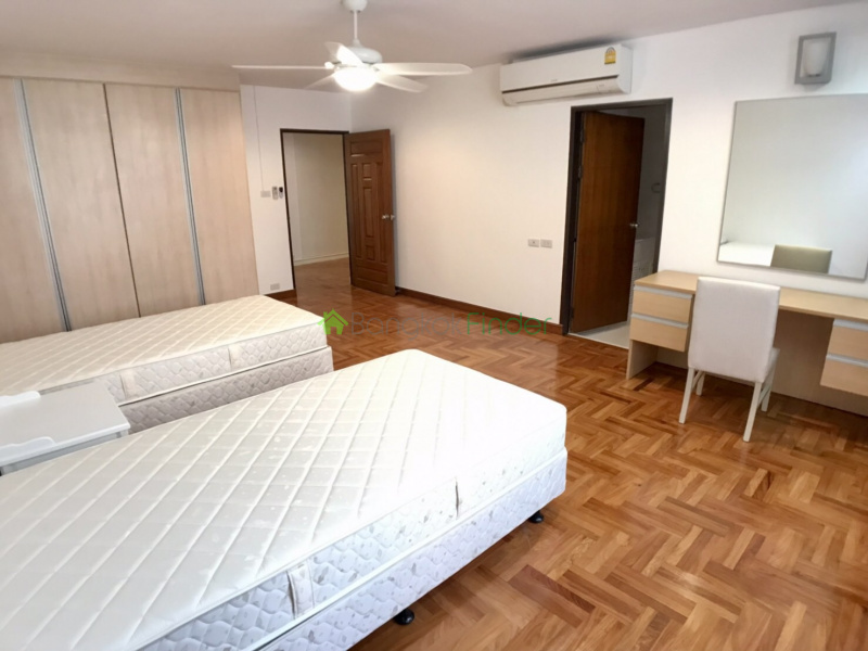 Asoke, Bangkok, Thailand, 4 Bedrooms Bedrooms, ,5 BathroomsBathrooms,Condo,For Rent,Dera Mansion,7438