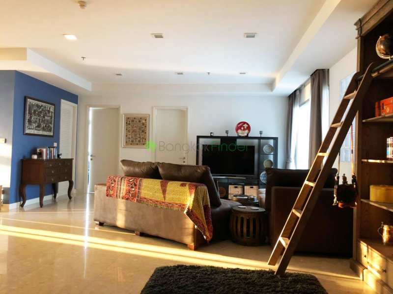 Ekamai, Bangkok, Thailand, 3 Bedrooms Bedrooms, ,3 BathroomsBathrooms,Condo,For Rent,Nusasiri,7440