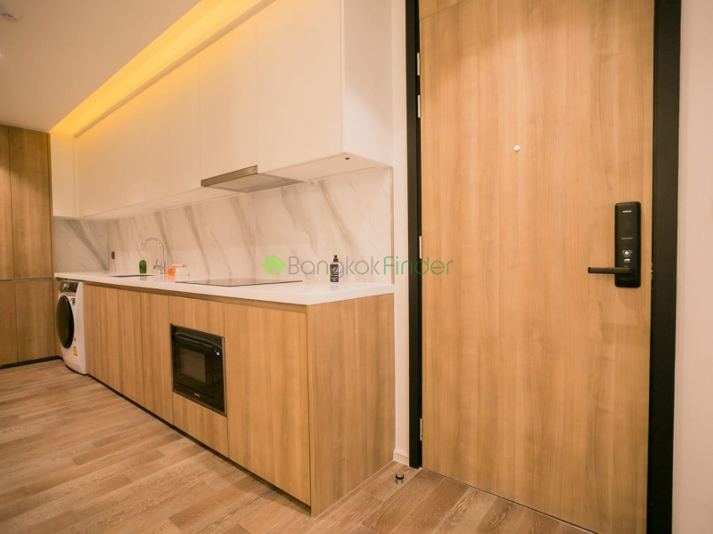 Asoke, Bangkok, Thailand, 2 Bedrooms Bedrooms, ,3 BathroomsBathrooms,Condo,Sold,Muniq Sukhumvit 23,7441