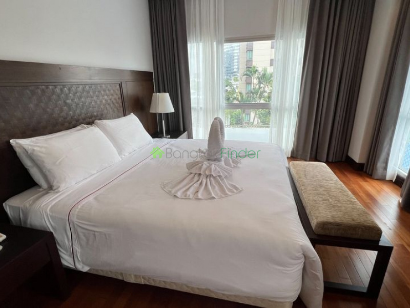 Ploenchit-Chidlom, Ploenchit, Bangkok, Thailand, 4 Bedrooms Bedrooms, ,3 BathroomsBathrooms,Condo,For Rent,Royal Residence Park,Ploenchit-Chidlom,7447