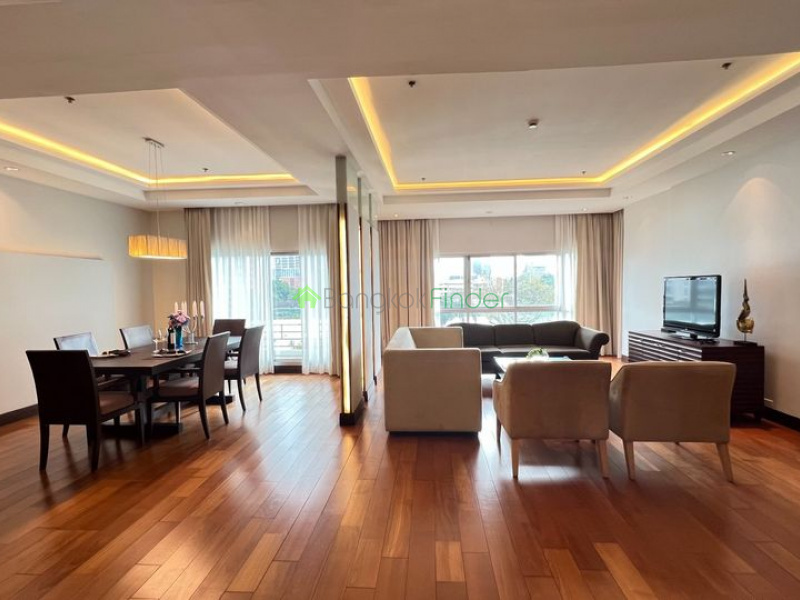 Ploenchit-Chidlom, Ploenchit, Bangkok, Thailand, 4 Bedrooms Bedrooms, ,3 BathroomsBathrooms,Condo,For Rent,Royal Residence Park,Ploenchit-Chidlom,7447
