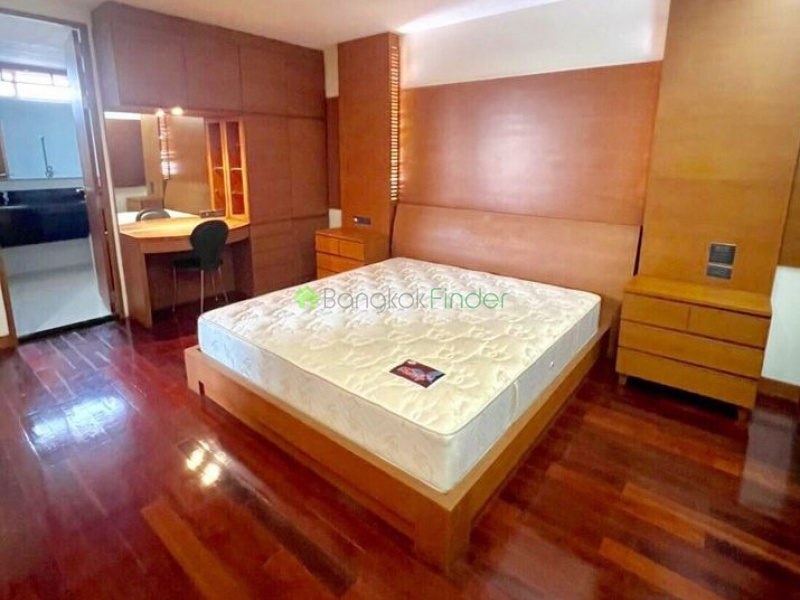 Sukhumvit-Asoke, Asoke, Bangkok, Thailand, 4 Bedrooms Bedrooms, ,4 BathroomsBathrooms,Condo,For Rent,City Lake Tower,Sukhumvit-Asoke,7454