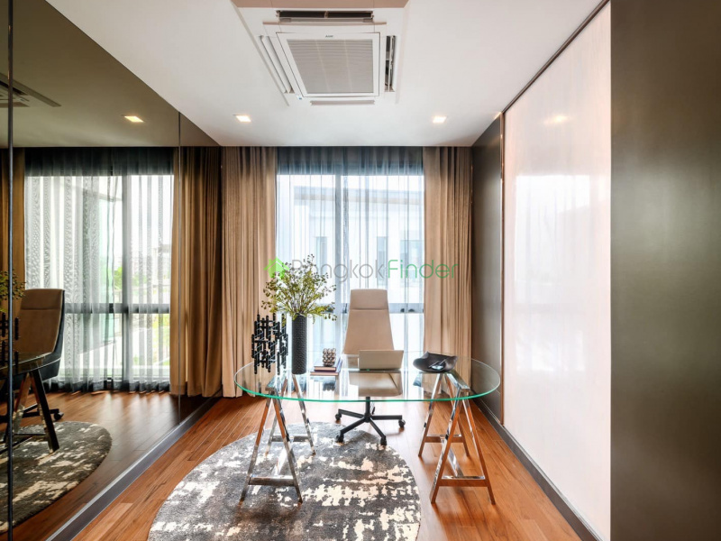 Pattanakan, Bangkok, Thailand, 4 Bedrooms Bedrooms, ,5 BathroomsBathrooms,House,For Rent,7464