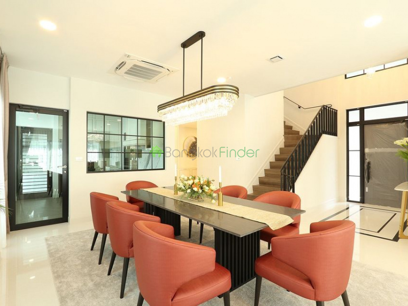 Rama 9, Bangkok, Thailand, 4 Bedrooms Bedrooms, ,5 BathroomsBathrooms,House,For Rent,7467