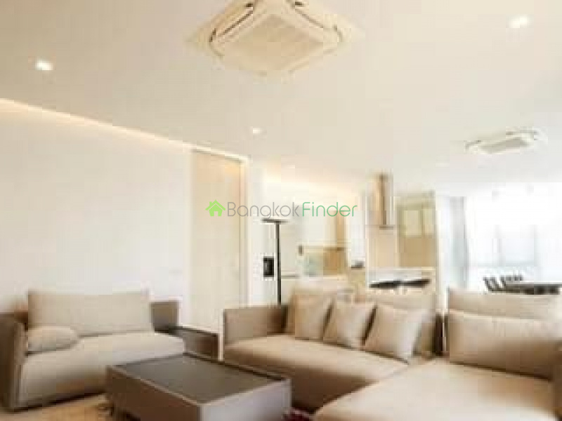 Phetburi, Phetburi, Bangkok, Thailand, 3 Bedrooms Bedrooms, ,4 BathroomsBathrooms,House,For Rent,Phetburi,7475