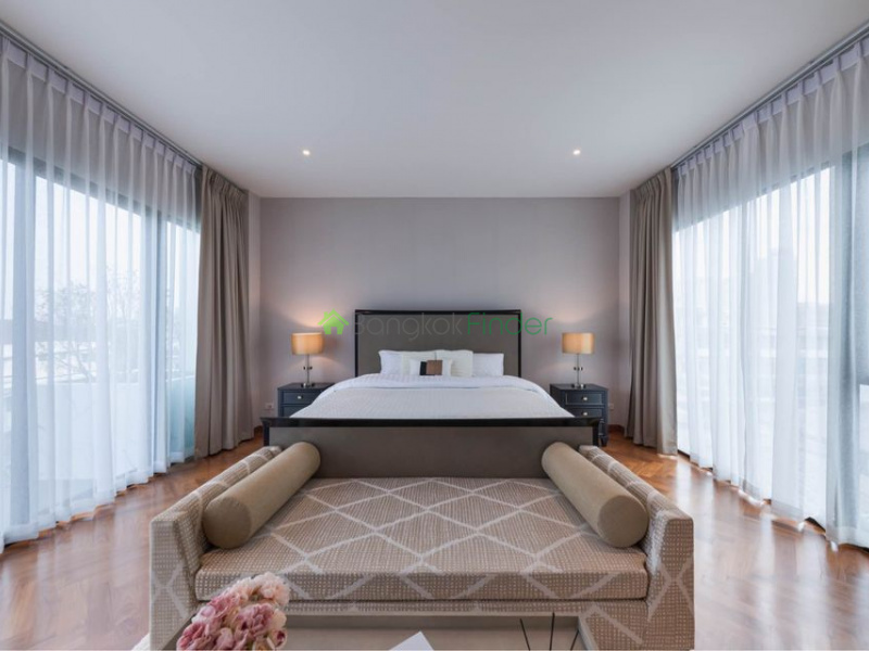 Ekamai, Bangkok, Thailand, 4 Bedrooms Bedrooms, ,4 BathroomsBathrooms,House,For Rent,7479