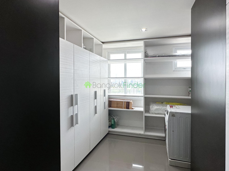 Asoke, Bangkok, Thailand, 3 Bedrooms Bedrooms, ,3 BathroomsBathrooms,Condo,For Rent,AP Citismart 18,7486