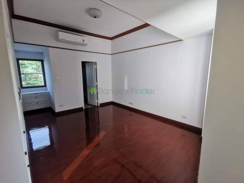 Sukhumvit, Ekamai, Thailand, 3 Bedrooms Bedrooms, ,4 BathroomsBathrooms,Apartment,For Rent,Anna Villa,Sukhumvit,7495