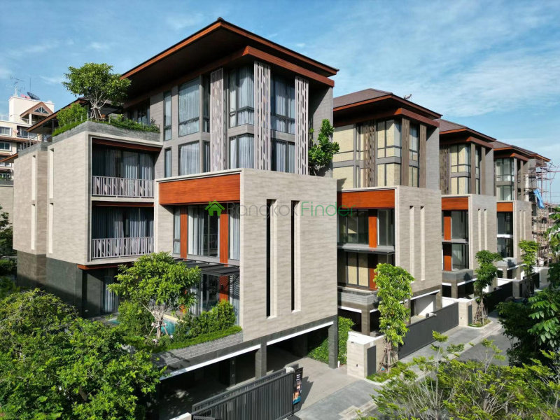Sathorn, Bangkok, Thailand, 5 Bedrooms Bedrooms, ,6 BathroomsBathrooms,House,For Rent,7496