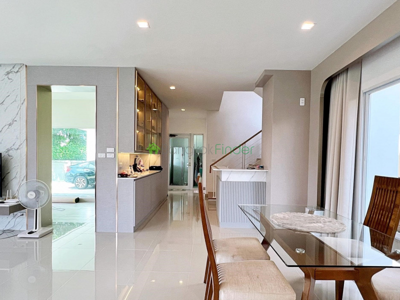 Chaeng Wattana, Bangkok, Thailand, 4 Bedrooms Bedrooms, ,5 BathroomsBathrooms,House,For Sale,7500