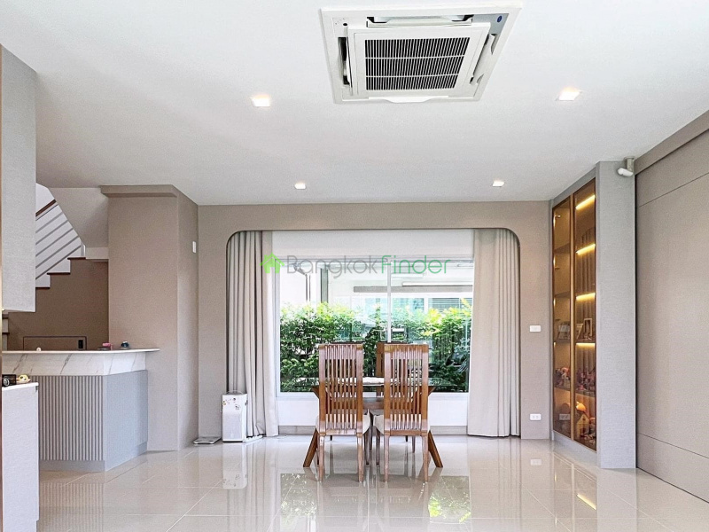 Chaeng Wattana, Bangkok, Thailand, 4 Bedrooms Bedrooms, ,5 BathroomsBathrooms,House,For Sale,7500