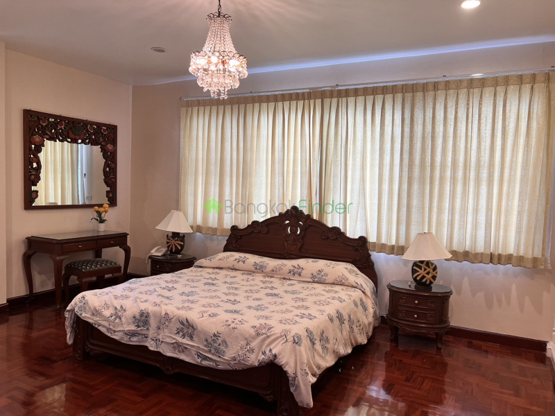 Thonglor, Bangkok, Thailand, 4 Bedrooms Bedrooms, ,5 BathroomsBathrooms,Town House,For Rent,7501