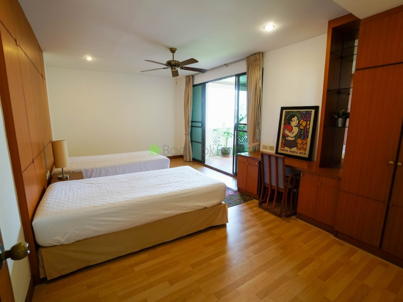 Sukhumvit-Phrom Phong, Phrom Phong, Bangkok, Thailand, 3 Bedrooms Bedrooms, ,3 BathroomsBathrooms,Condo,For Rent,Raintree Village,Sukhumvit-Phrom Phong,7518