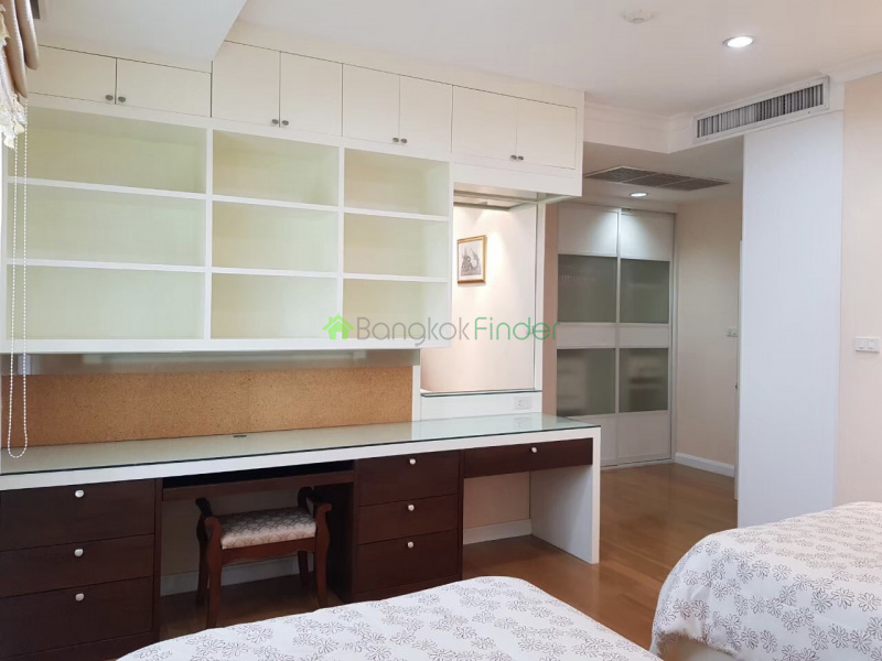 39 Sukhumvit, Phrom Phong, Bangkok, Thailand, 2 Bedrooms Bedrooms, ,3 BathroomsBathrooms,Condo,For Rent,The Cadogan,Sukhumvit,7520