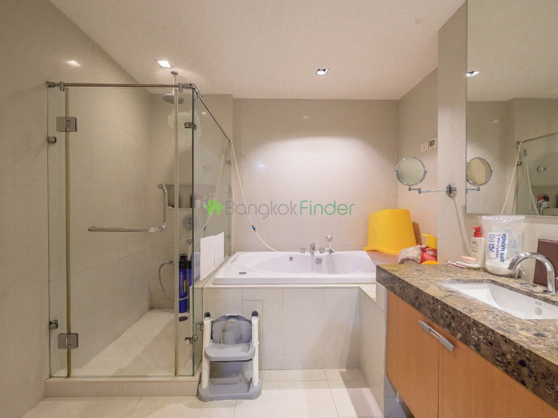 Ploenchit, Bangkok, Thailand, 3 Bedrooms Bedrooms, ,3 BathroomsBathrooms,Condo,For Sale,Athenee Residence,7536