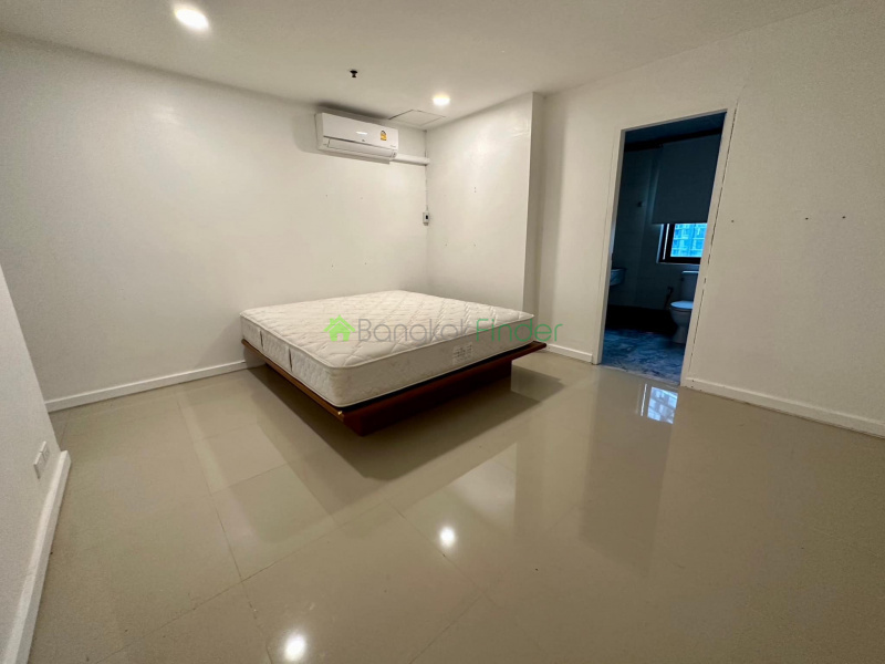 59 Sukhumvit, Thonglor, Bangkok, Thailand, 4 Bedrooms Bedrooms, ,4 BathroomsBathrooms,Condo,For Rent,Moon Tower,Sukhumvit,7539