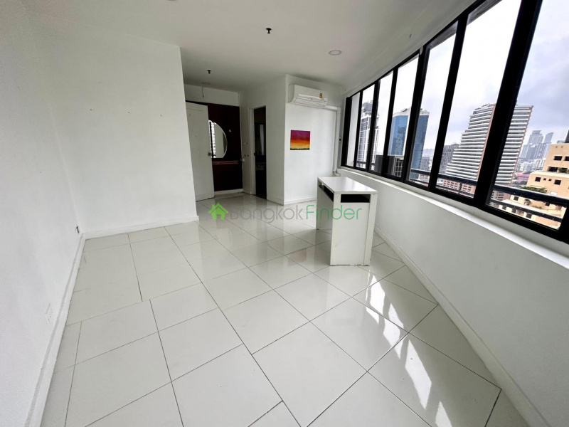 59 Sukhumvit, Thonglor, Bangkok, Thailand, 4 Bedrooms Bedrooms, ,4 BathroomsBathrooms,Condo,For Rent,Moon Tower,Sukhumvit,7539