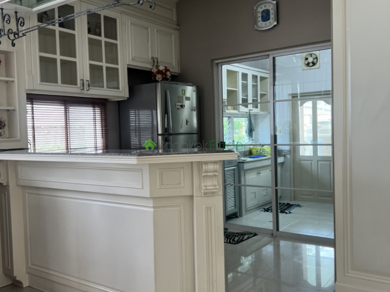 Bangna-Srinakarin, Bangkok, Thailand, 3 Bedrooms Bedrooms, ,3 BathroomsBathrooms,House,For Rent,7543