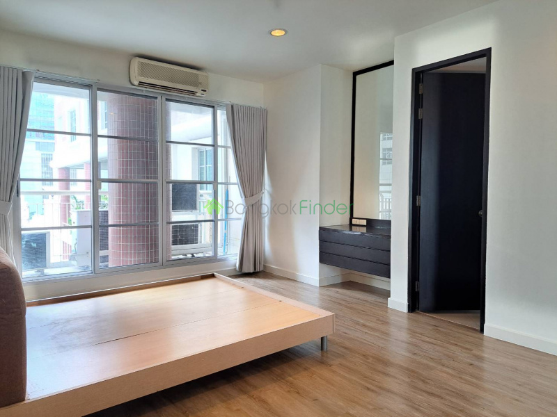 Asoke, Bangkok, Thailand, 3 Bedrooms Bedrooms, ,3 BathroomsBathrooms,Condo,For Rent,AP Citismart 18,7549