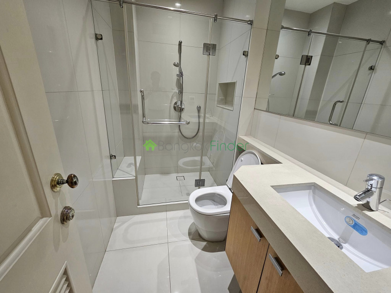 Ploenchit, Bangkok, Thailand, 2 Bedrooms Bedrooms, ,3 BathroomsBathrooms,Condo,For Rent,Athenee Residence,7563