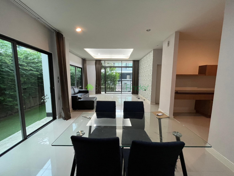 Ramkhamhaeng, Bangkok, Thailand, 3 Bedrooms Bedrooms, ,3 BathroomsBathrooms,House,For Rent,7564