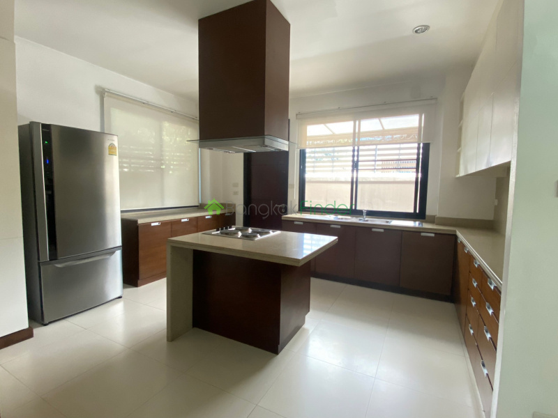 Thonglor, Bangkok, Thailand, 3 Bedrooms Bedrooms, ,4 BathroomsBathrooms,House,For Rent,7572