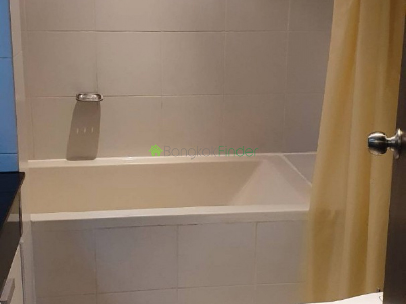 39 Sukhumvit, Phrom Phong, Thailand, 2 Bedrooms Bedrooms, ,2 BathroomsBathrooms,Condo,For Rent,Baan Suanpetch,Sukhumvit,7574