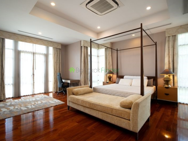 Phrakanong, Bangkok, Thailand, 4 Bedrooms Bedrooms, ,5 BathroomsBathrooms,House,For Rent,7579