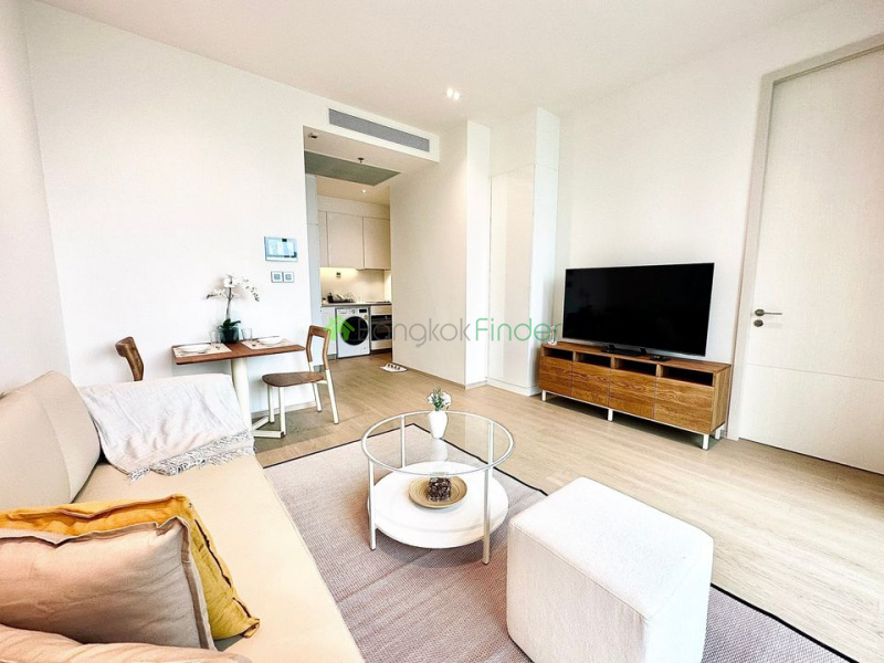 Thonglor, Bangkok, Thailand, 1 Bedroom Bedrooms, ,1 BathroomBathrooms,Condo,For Sale,The Strand,7605