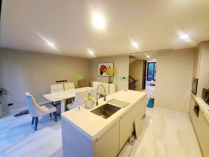 Asoke, Bangkok, Thailand, 4 Bedrooms Bedrooms, 0 ,5 BathroomsBathrooms,House,For Rent,7615