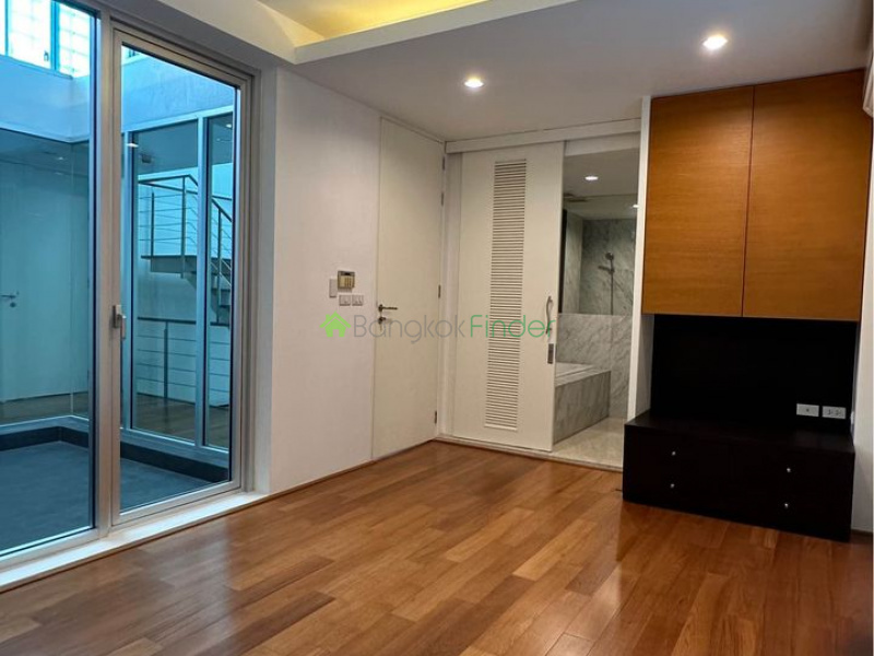 Sathorn, Sathorn, Bangkok, Thailand, 3 Bedrooms Bedrooms, ,3 BathroomsBathrooms,House,For Sale,Sathorn,7617