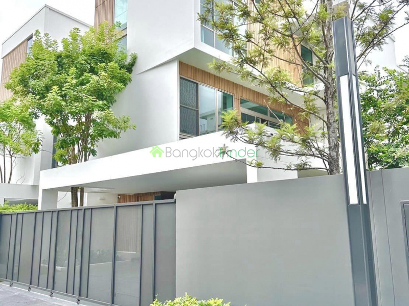 Rama 9, Bangkok, Thailand, 3 Bedrooms Bedrooms, ,3 BathroomsBathrooms,House,For Rent,7625