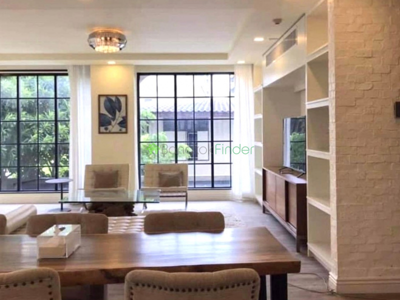 Ekamai, Bangkok, Thailand, 4 Bedrooms Bedrooms, ,3 BathroomsBathrooms,Condo,For Rent,Penthouse Condominium 2,7643