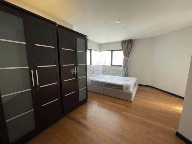 Sathorn, Bangkok, Thailand, 3 Bedrooms Bedrooms, ,3 BathroomsBathrooms,Condo,For Rent,Sathorn Garden,7650