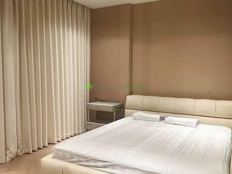 Ekamai, Bangkok, Thailand, 3 Bedrooms Bedrooms, ,3 BathroomsBathrooms,Condo,For Rent,The Reserve Sukhumvit 61,7655