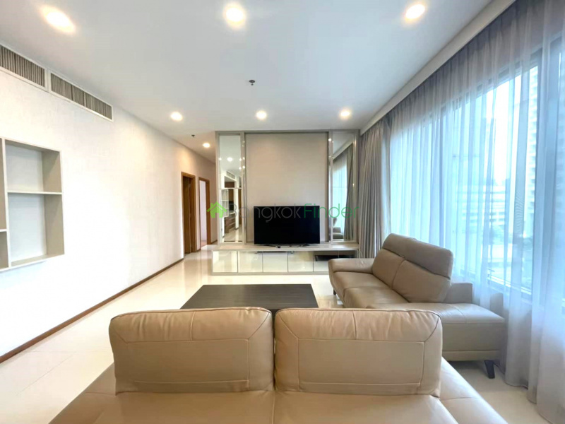 24 Sukhumvit, Bangkok, Thailand, 3 Bedrooms Bedrooms, ,3 BathroomsBathrooms,Condo,For Sale,The Emporio Place,Sukhumvit,21,7656