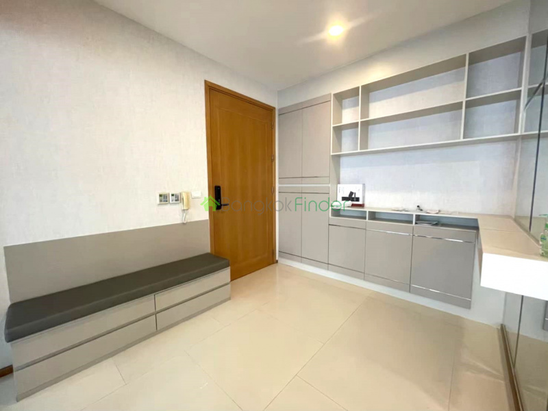 24 Sukhumvit, Bangkok, Thailand, 3 Bedrooms Bedrooms, ,3 BathroomsBathrooms,Condo,For Sale,The Emporio Place,Sukhumvit,21,7656