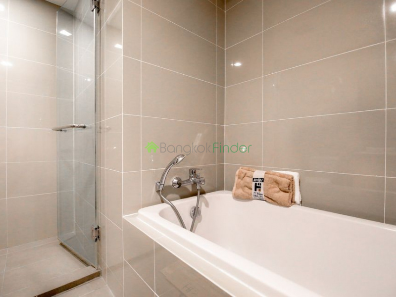 Promphong, Bangkok, Thailand, 2 Bedrooms Bedrooms, ,1 BathroomBathrooms,Condo,For Rent,Maestro 39,7664