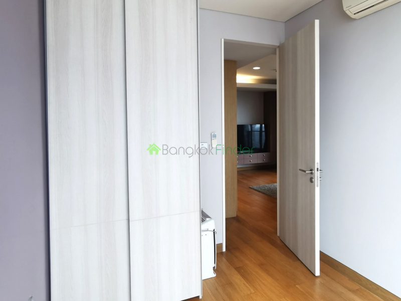 Phromphong, Bangkok, Thailand, 2 Bedrooms Bedrooms, ,2 BathroomsBathrooms,Condo,For Rent,Lumpini 24,7667