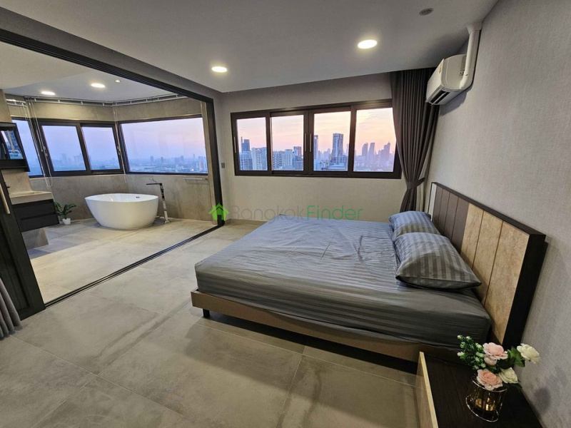 Phrom Phong, Bangkok, Thailand, 3 Bedrooms Bedrooms, ,3 BathroomsBathrooms,Condo,For Rent,Waterford Diamond,7670