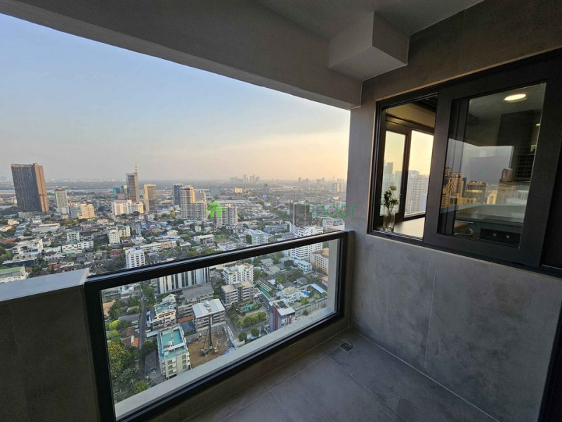 Phrom Phong, Bangkok, Thailand, 3 Bedrooms Bedrooms, ,3 BathroomsBathrooms,Condo,For Rent,Waterford Diamond,7670