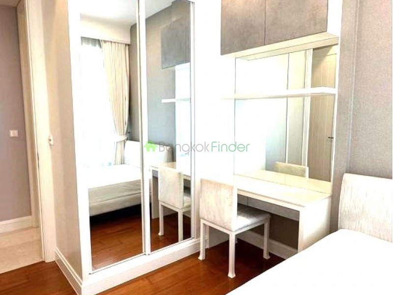 Ploenchit, Bangkok, Thailand, 2 Bedrooms Bedrooms, ,2 BathroomsBathrooms,Condo,For Rent,Q Langsuan ,7679